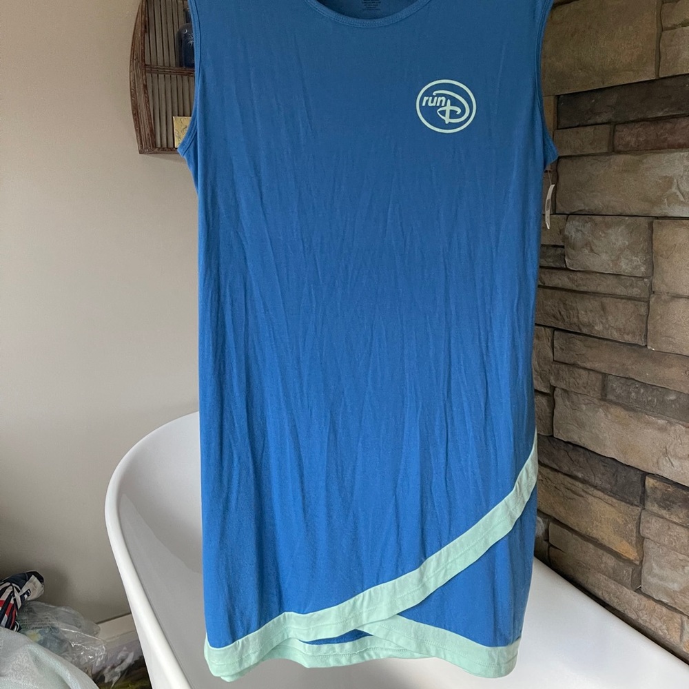 Run Disney coverup nightshirt dress XL